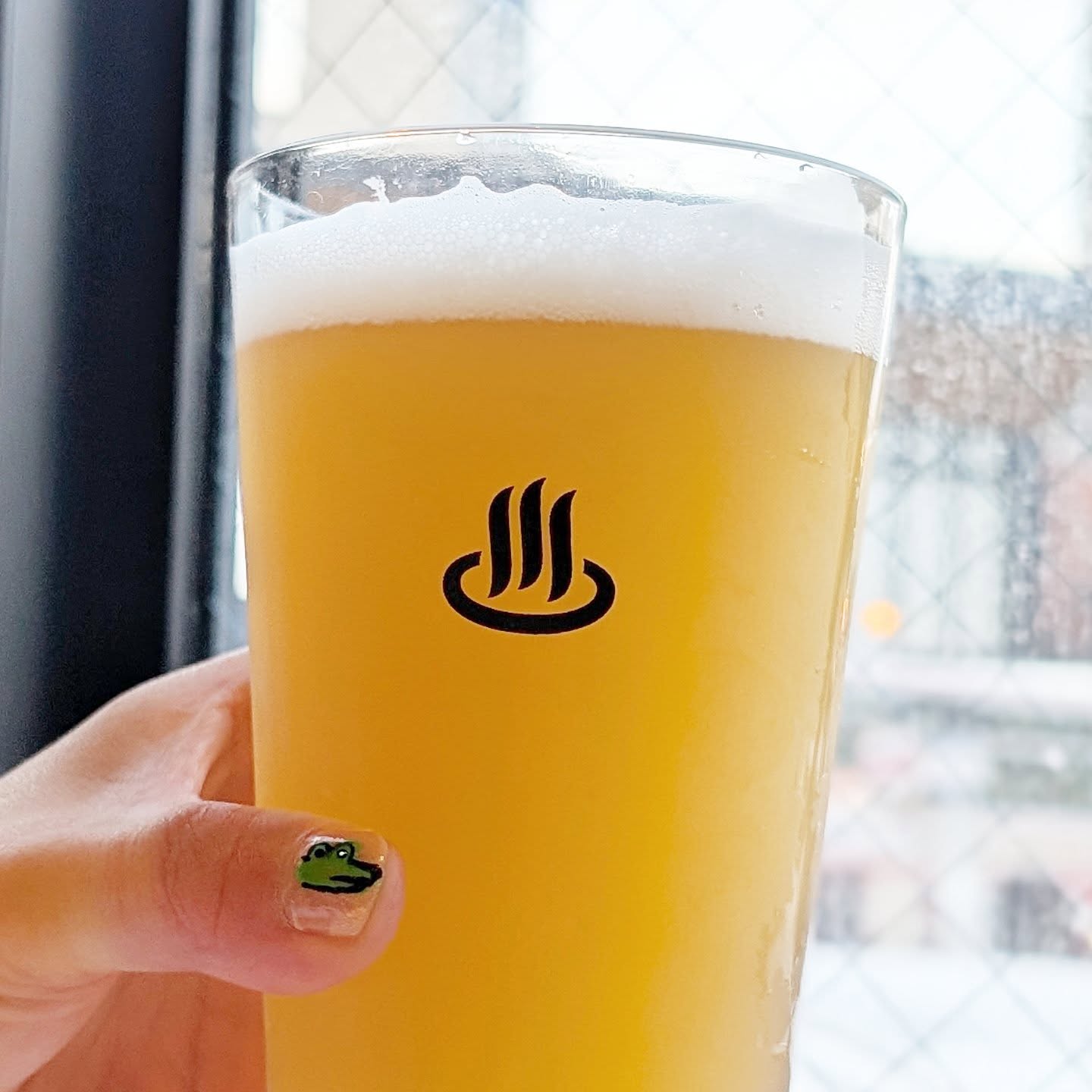 山本ホップが頂いたBEPPU BREWERYの「Hazy Bathsie ヘイジーベイジー」