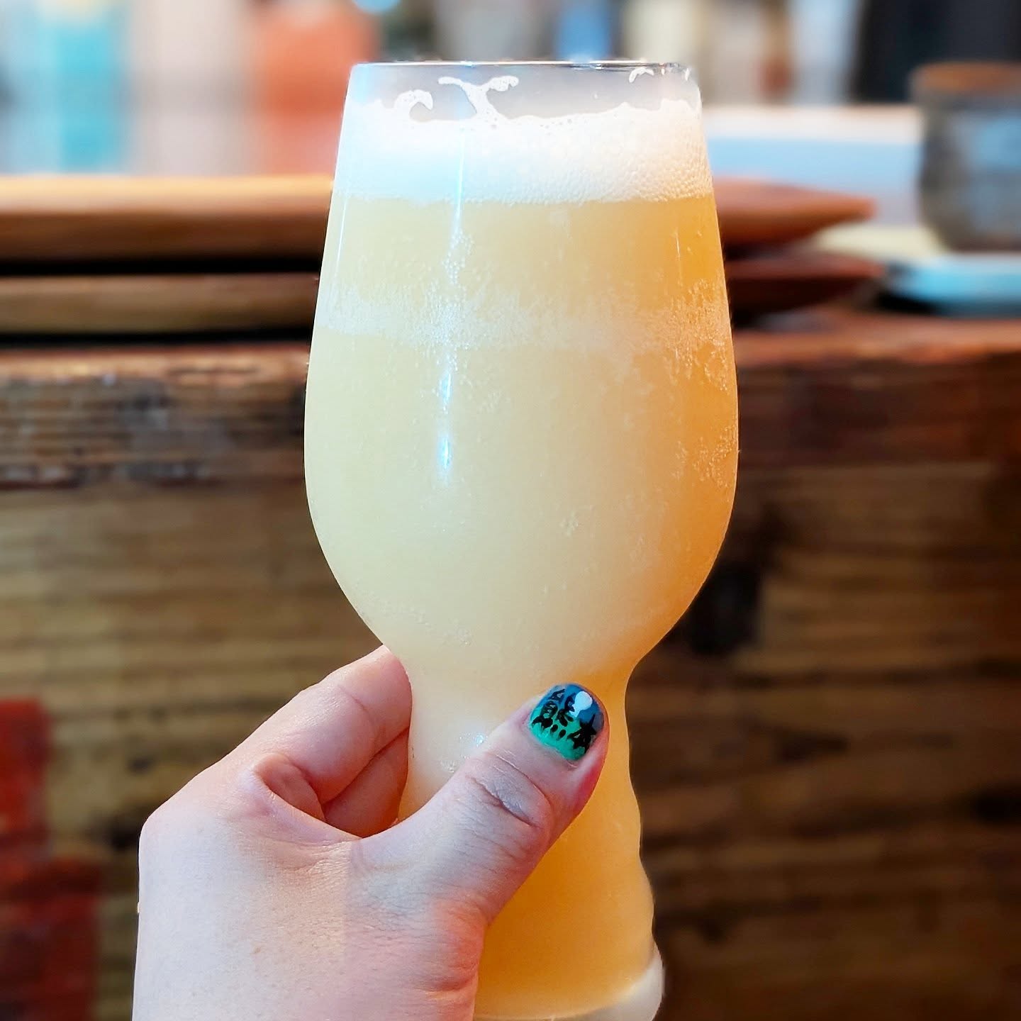 山本ホップが頂いたMonkish Brewingの「LA HAT」