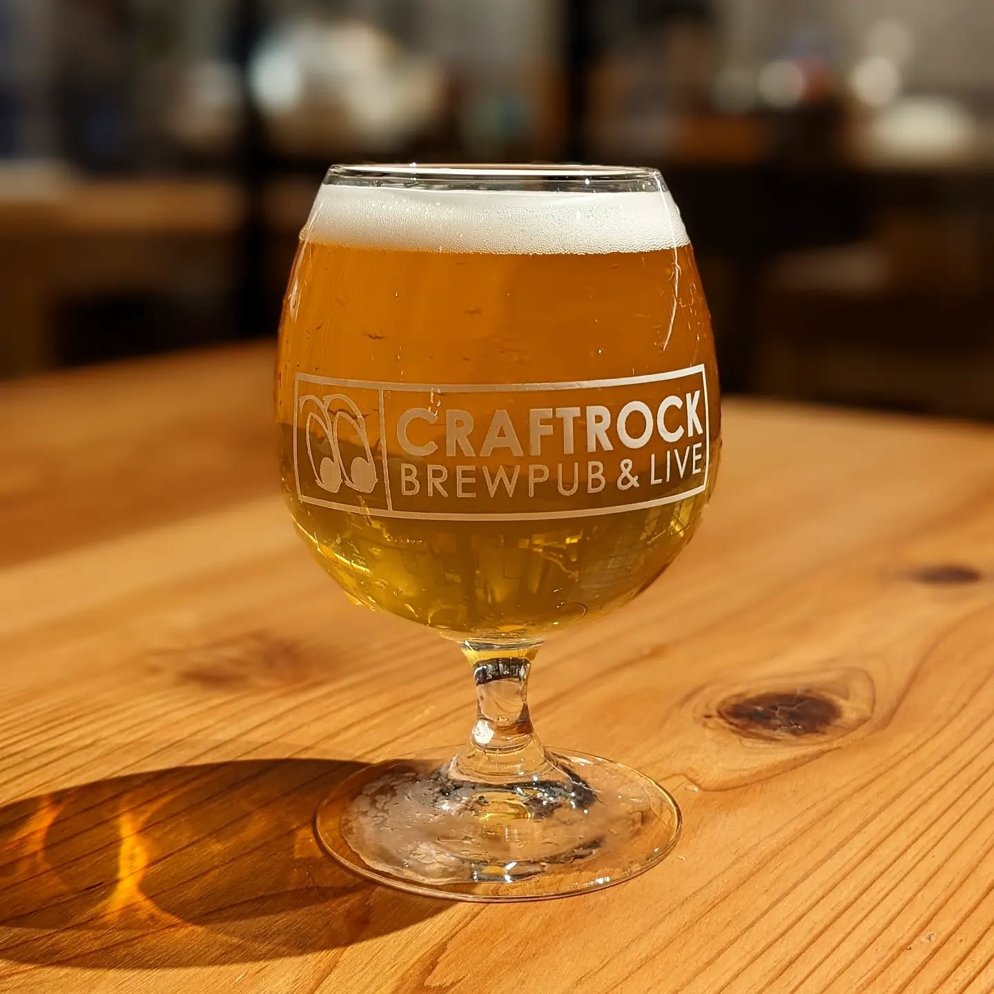 山本ホップが頂いたCRAFTROCK Brewingの「三拍子」