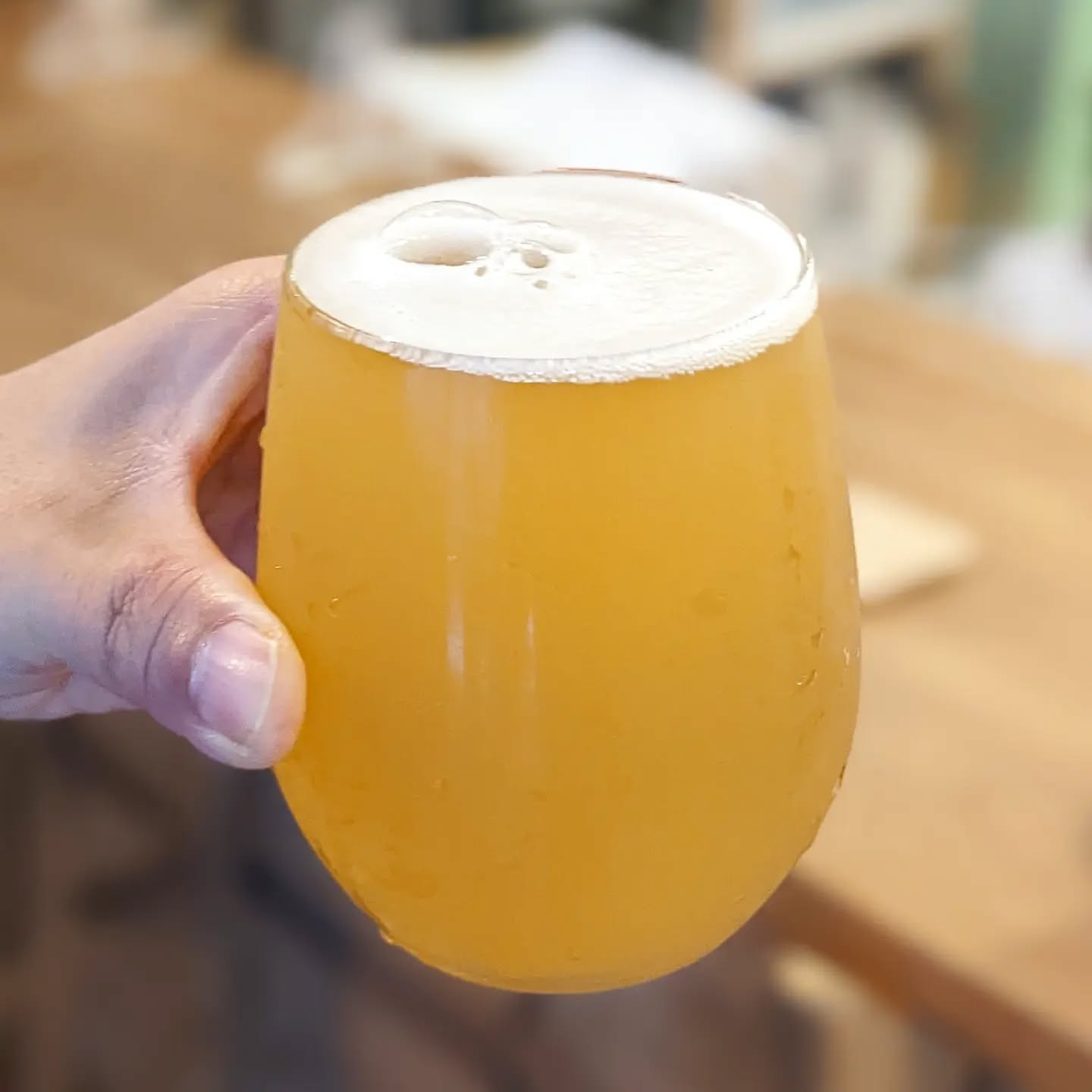 山本ホップが頂いたTKBrewingの「Behind The Cloud Strangers472 ビハインド ザ クラウド ストレンジャー472」