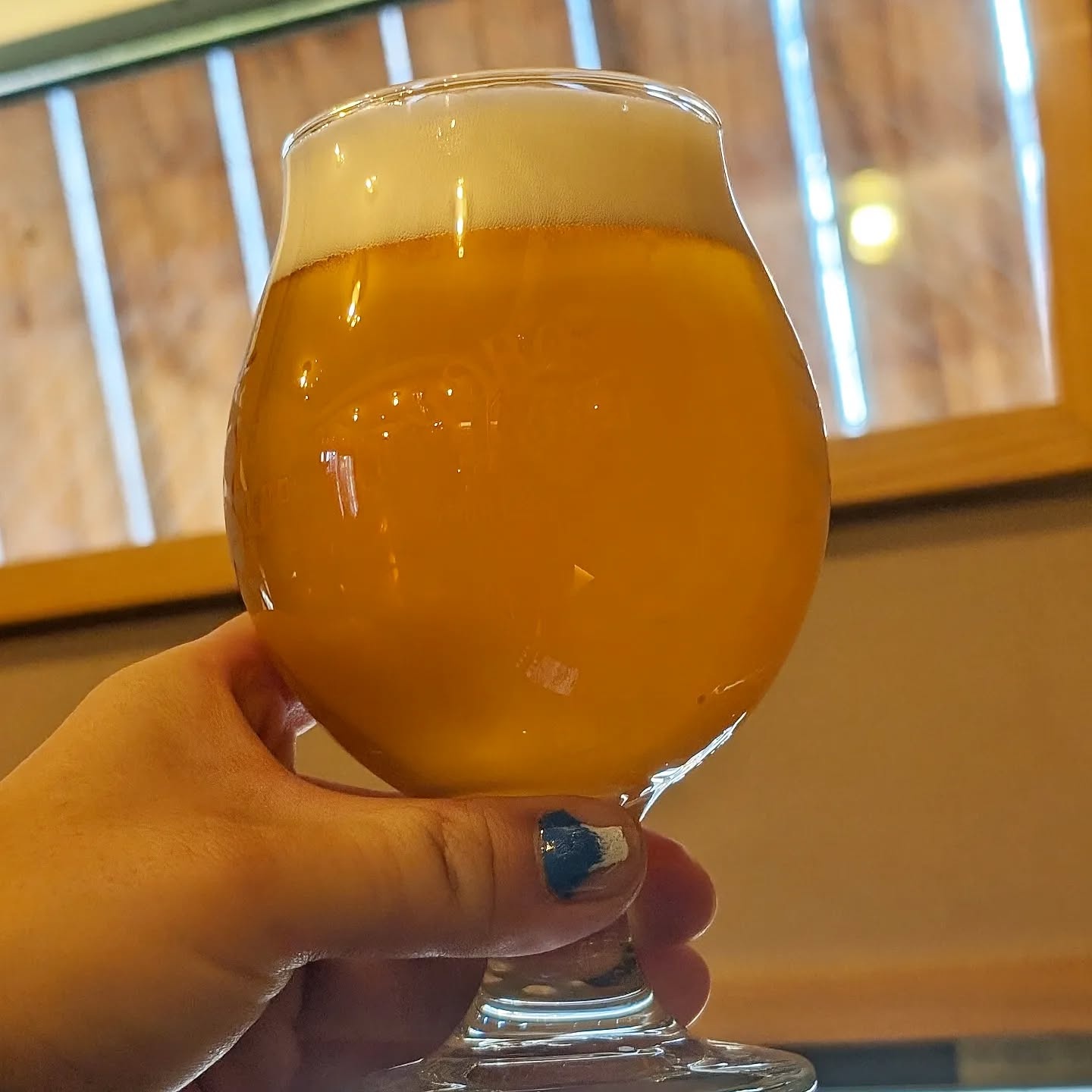 山本ホップが頂いたYOROCCO BEERの「AKIZUKI」
