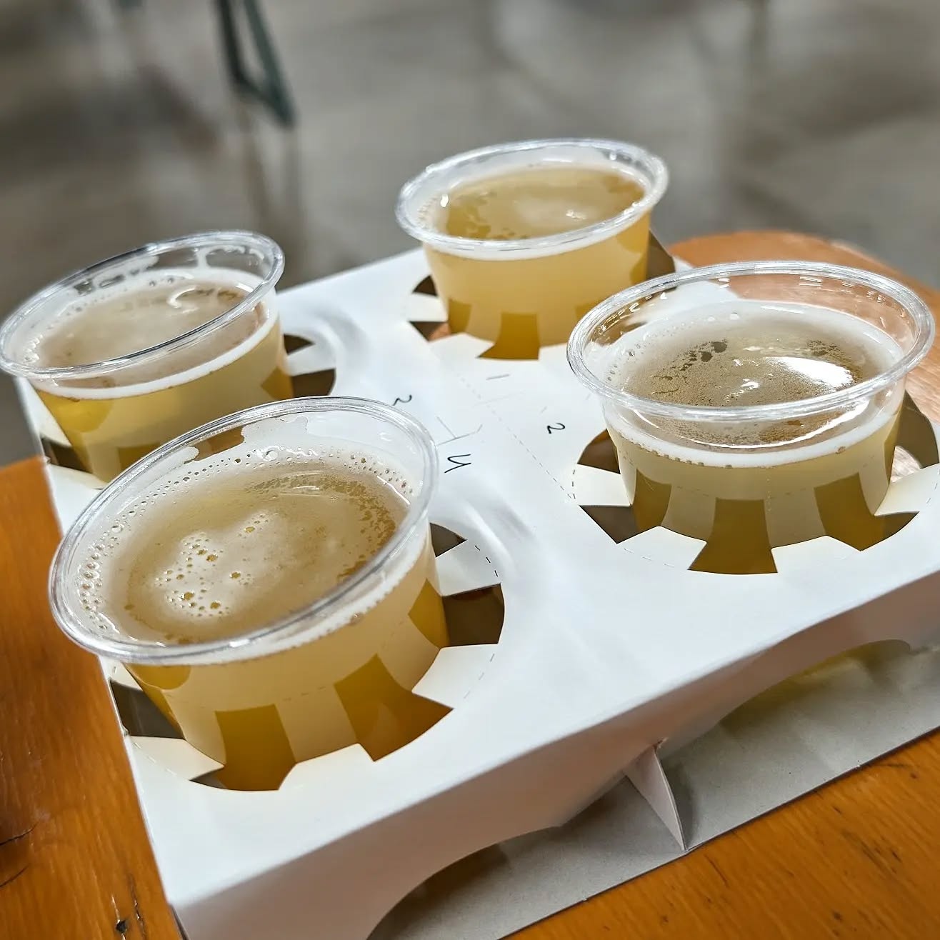 山本ホップが頂いたFUKUOKA CRAFTの「飲み比べ4種」