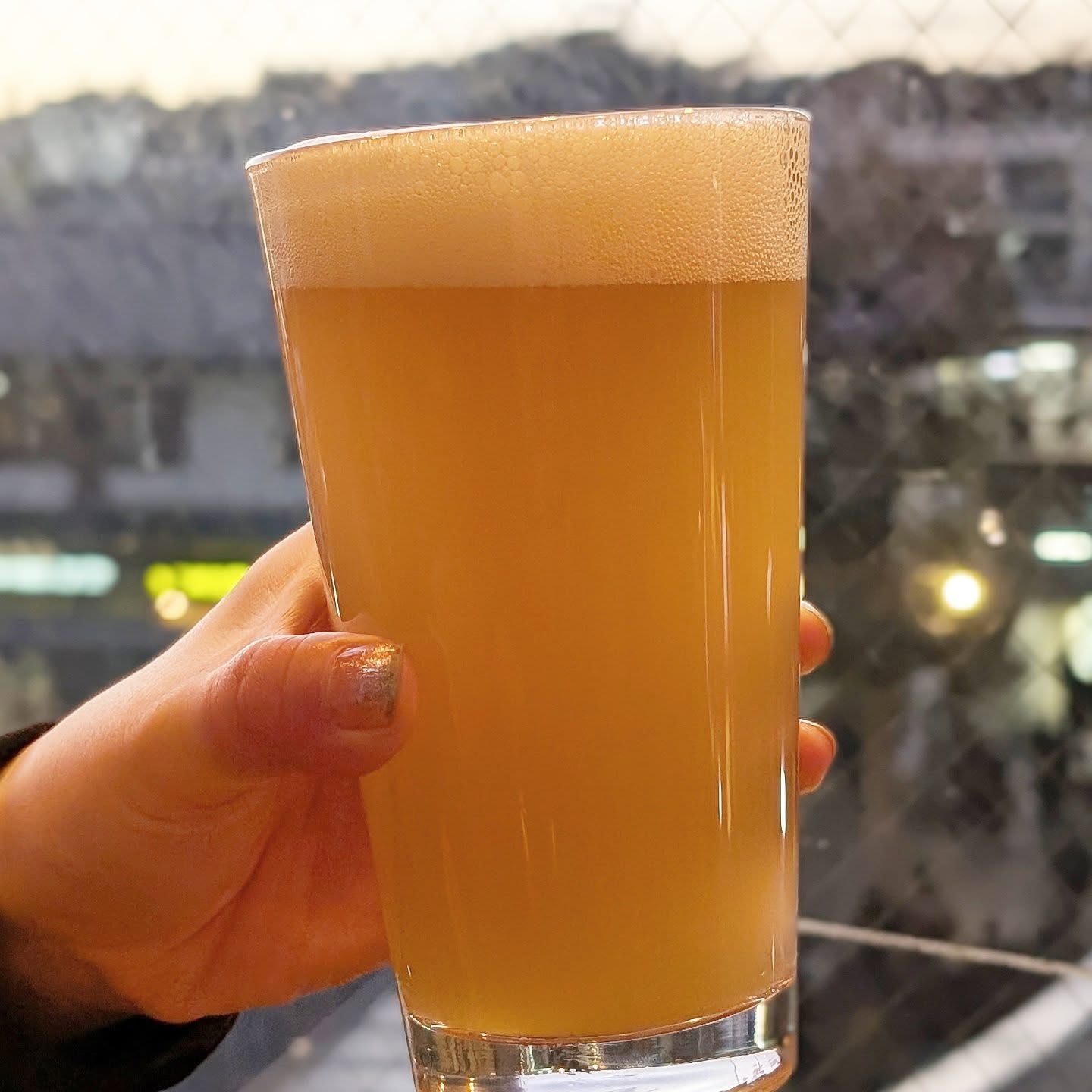 山本ホップが頂いたBEER & EBISU BREWINGの「Hazy IPA」